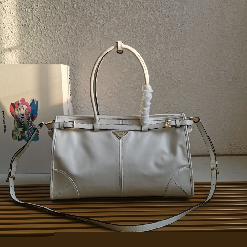 Pra*a top handle bags